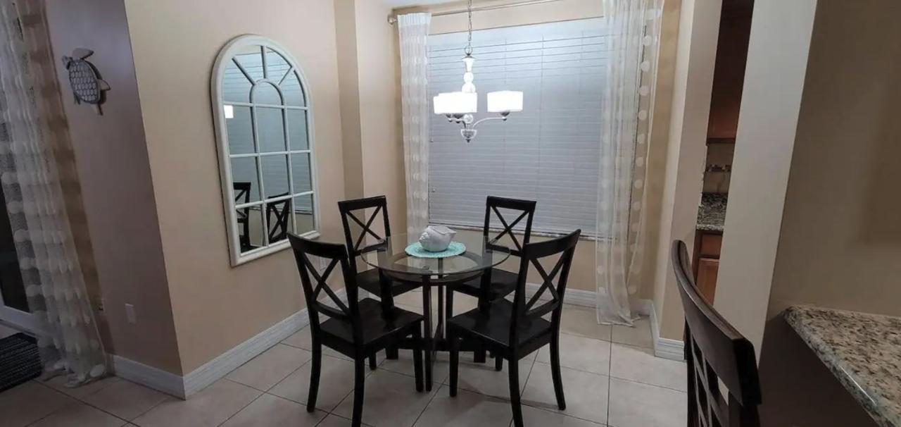 Opus Condominiums Daytona Beach Shores Exterior photo